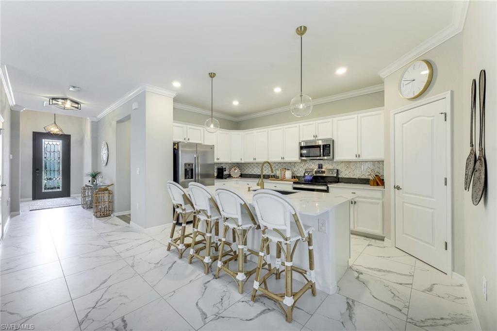 19835 Beechcrest PL