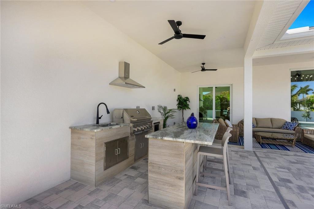 301 SW 33rd AVE