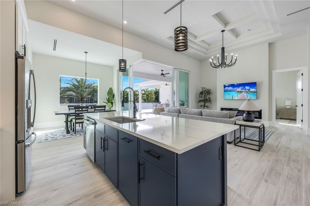 301 SW 33rd AVE
