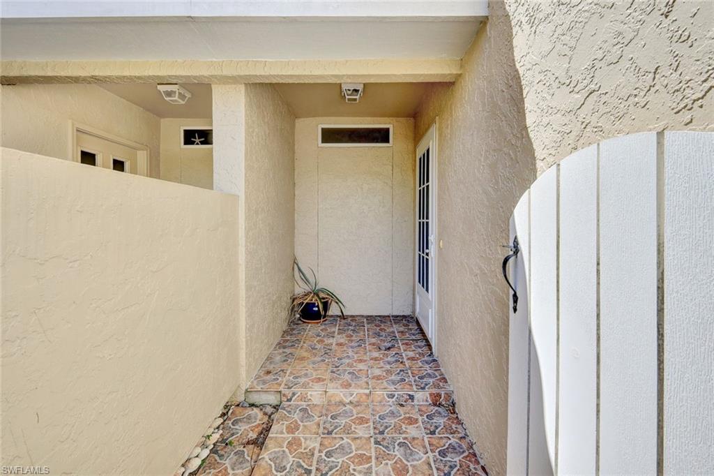 410 Emerald Bay CIR # D5