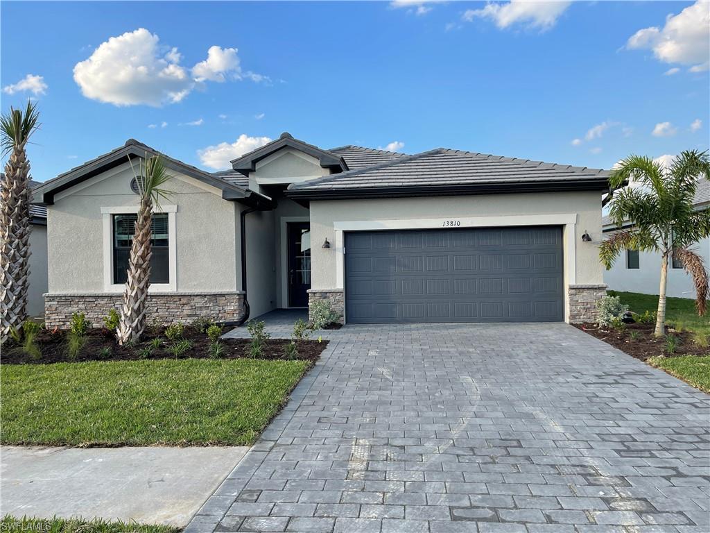 13810 Pine Lodge LN