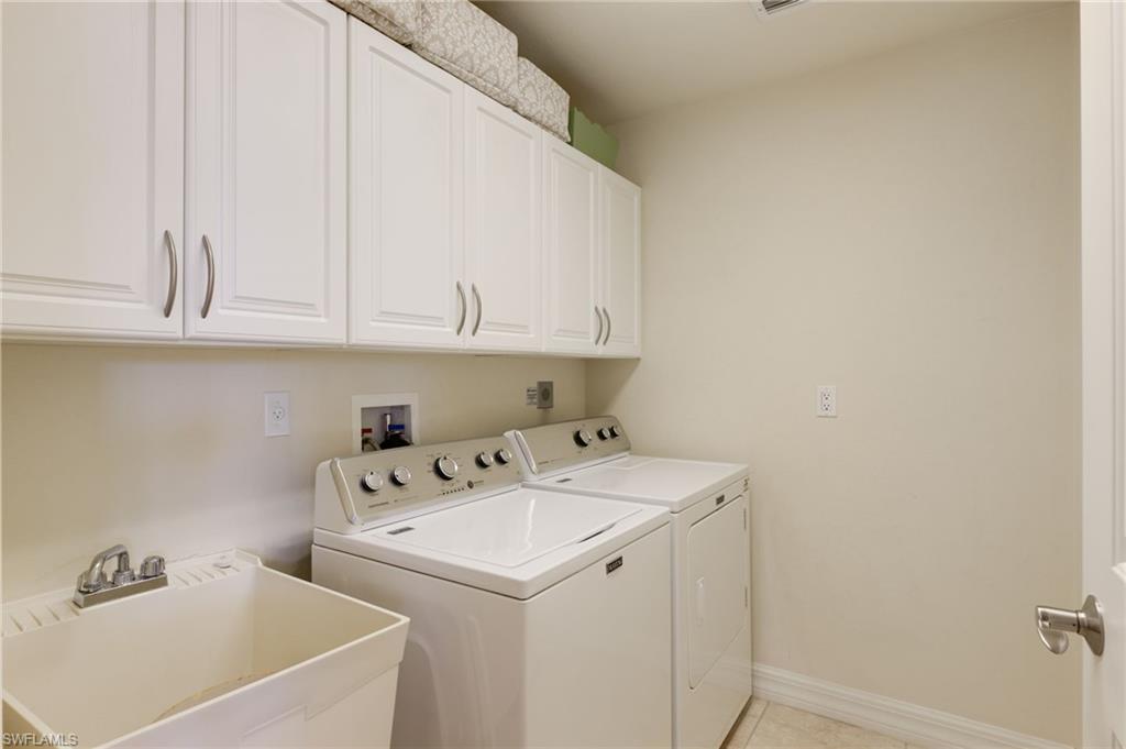 3426 Hancock Bridge PKWY # 402