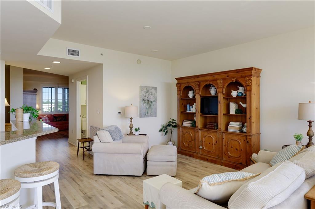 3426 Hancock Bridge PKWY # 402