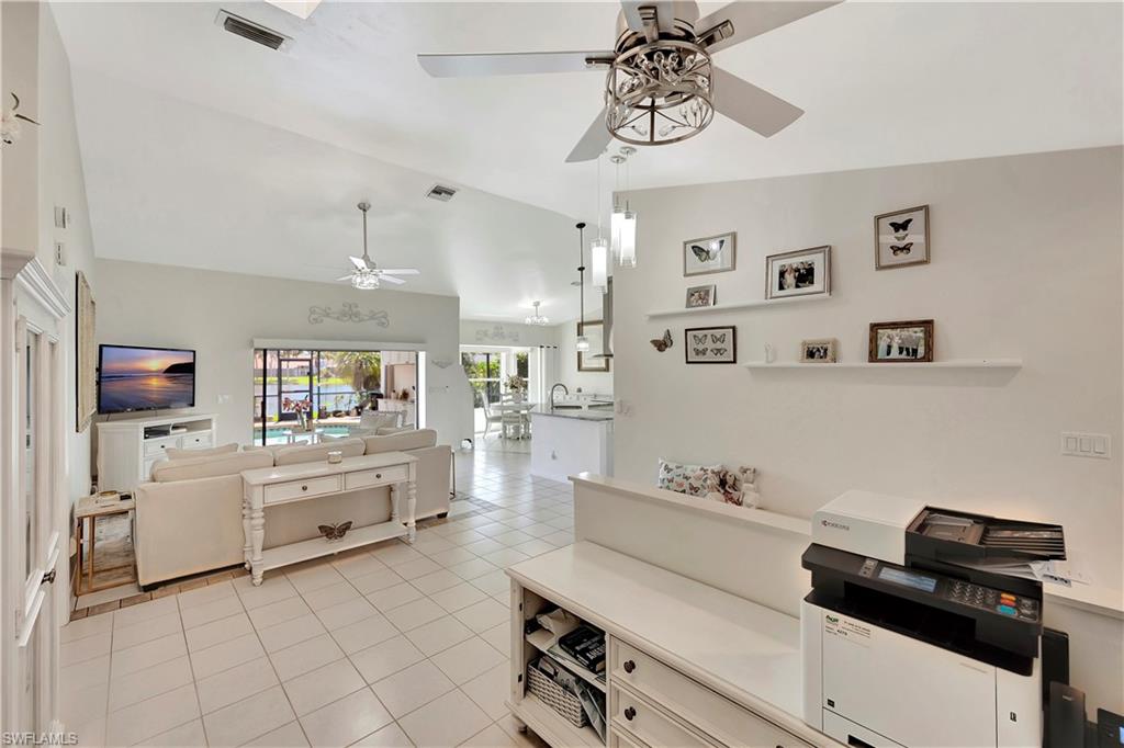 1360 Monarch CIR