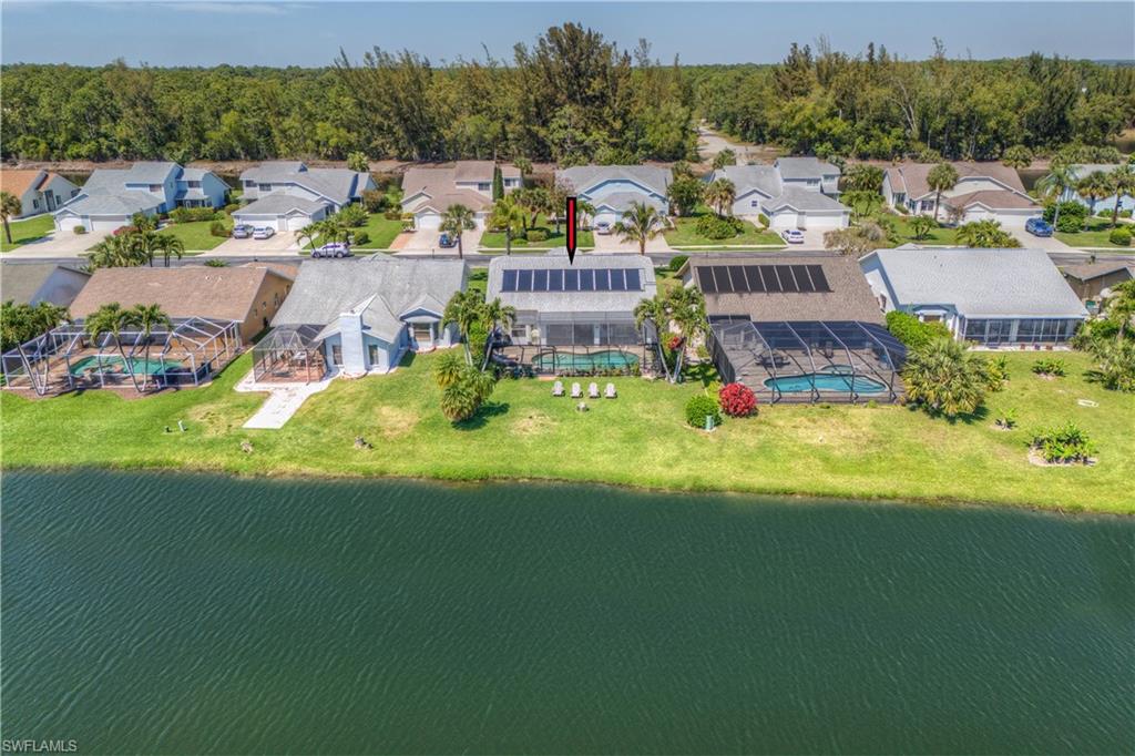 1360 Monarch CIR