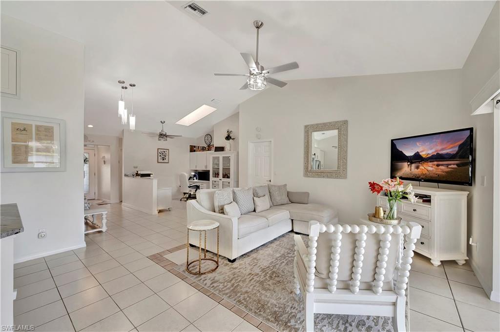 1360 Monarch CIR