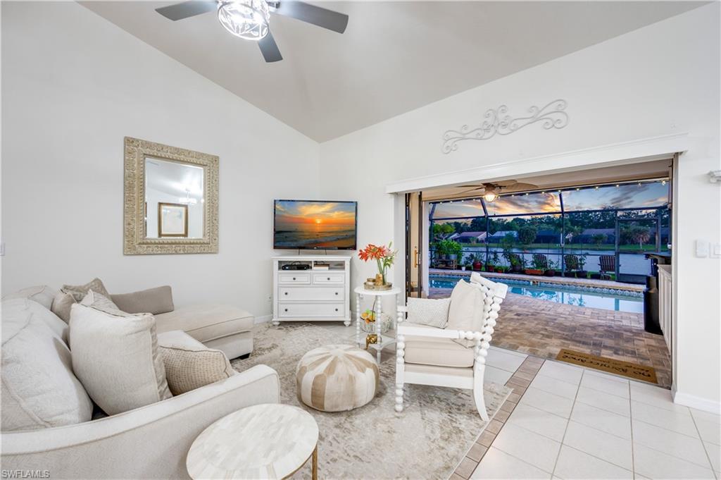 1360 Monarch CIR
