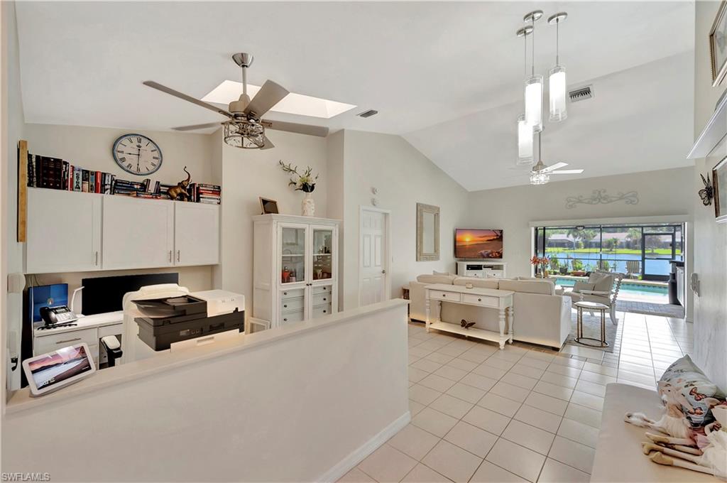 1360 Monarch CIR