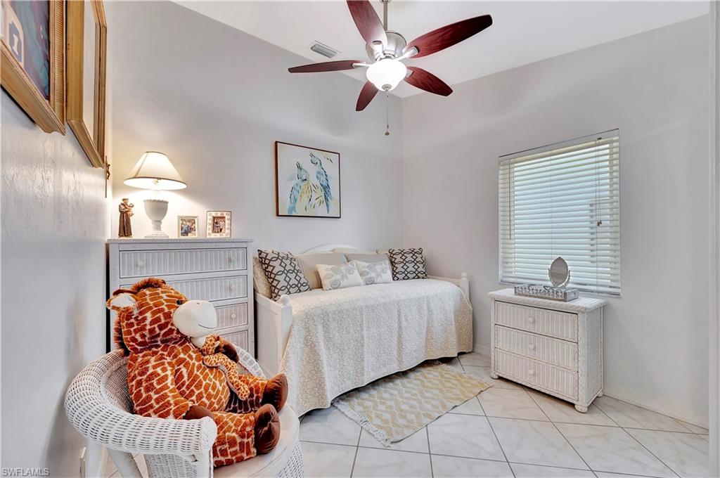 1360 Monarch CIR
