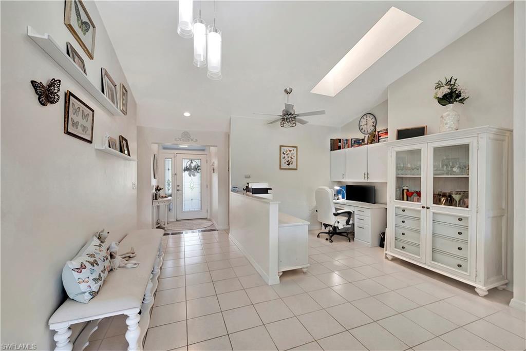 1360 Monarch CIR