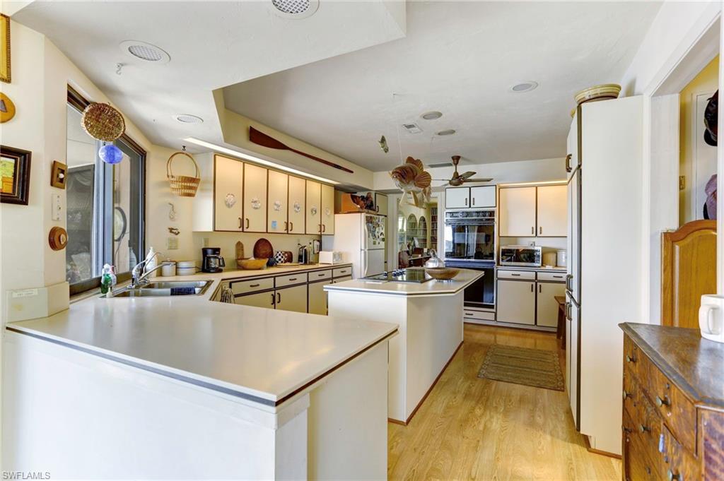 1293 Winterberry DR