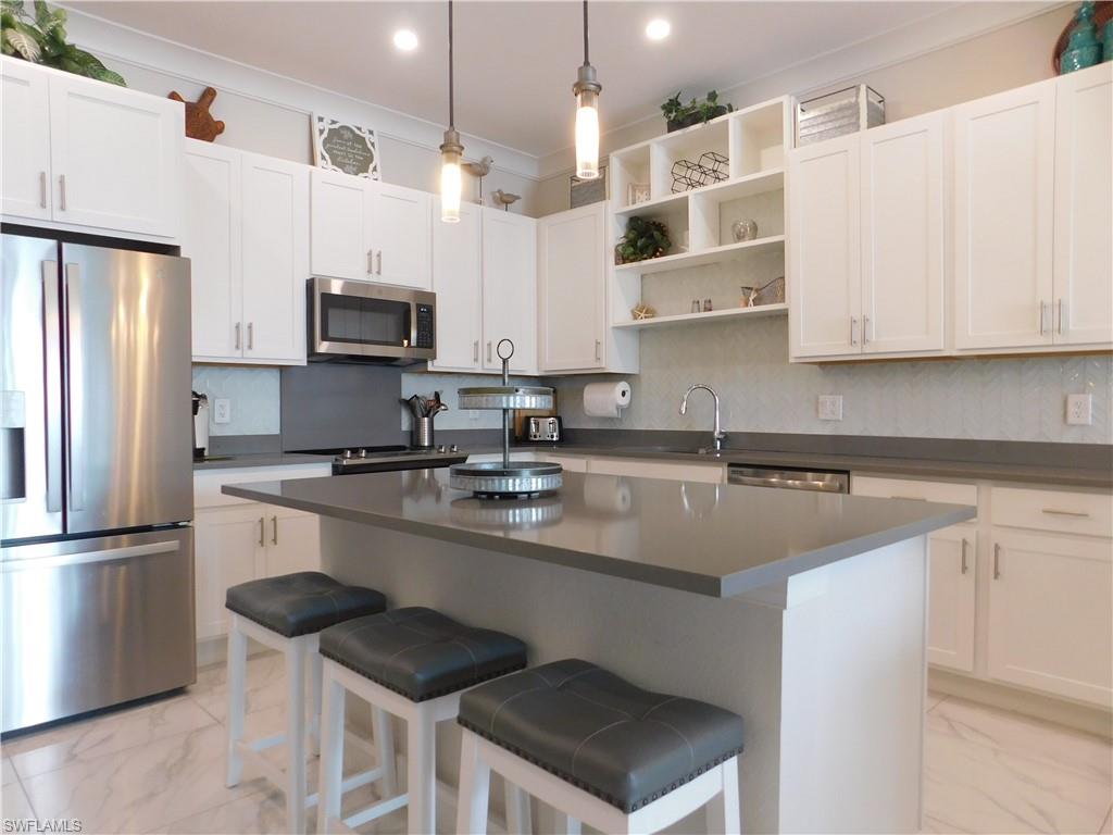 163 Indies DR E # 103