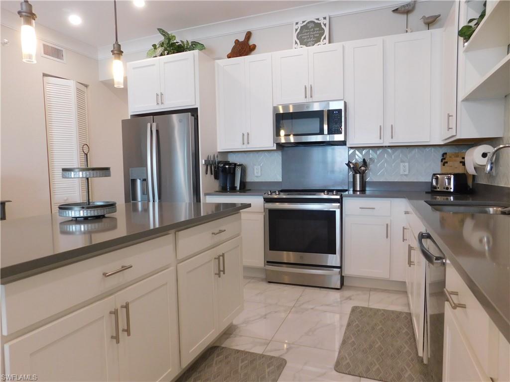 163 Indies DR E # 103