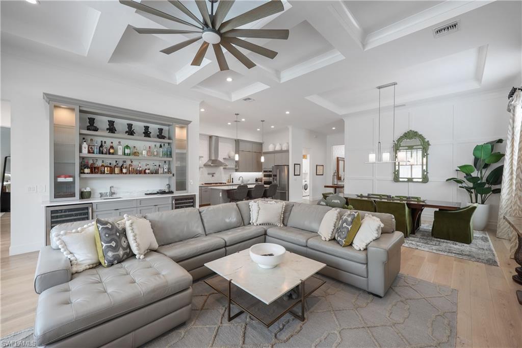 3738 Sapphire Cove CIR