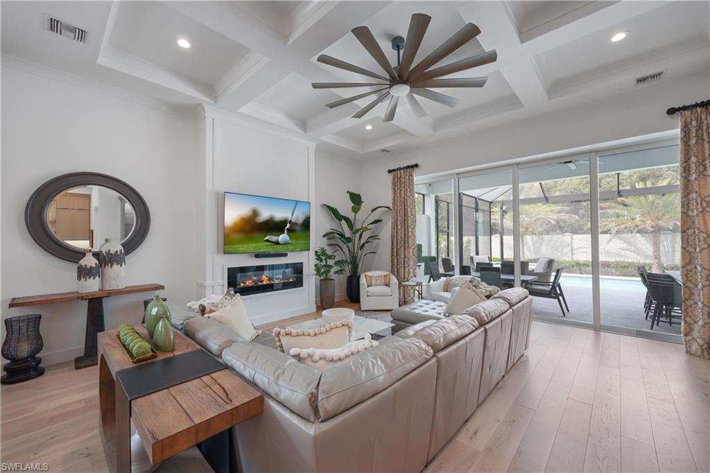3738 Sapphire Cove CIR