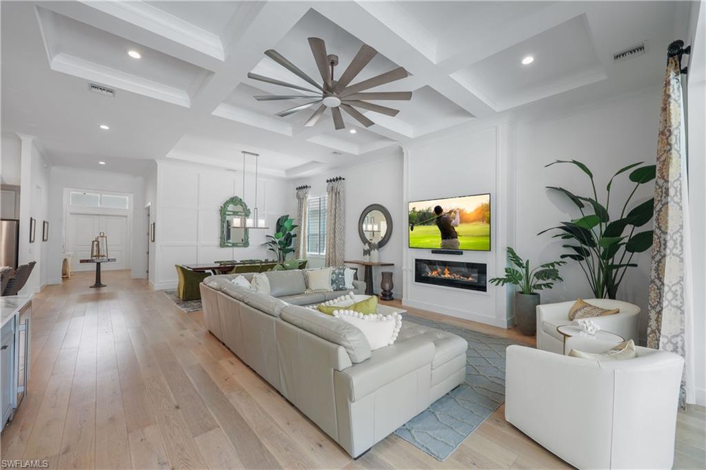 3738 Sapphire Cove CIR