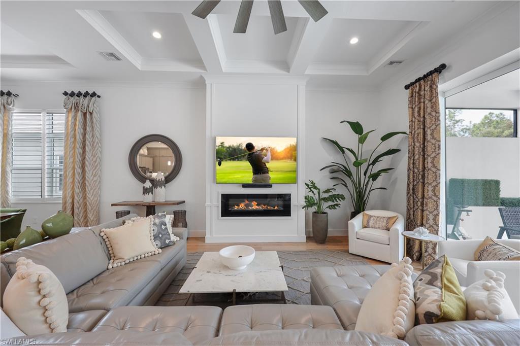3738 Sapphire Cove CIR