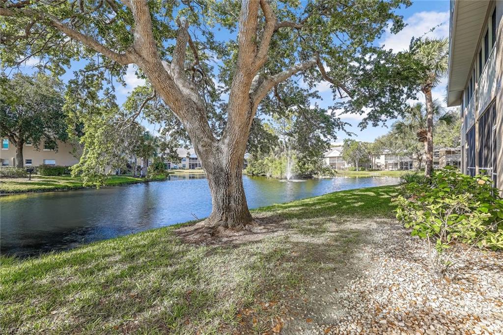 180 Pebble Shores DR # 102