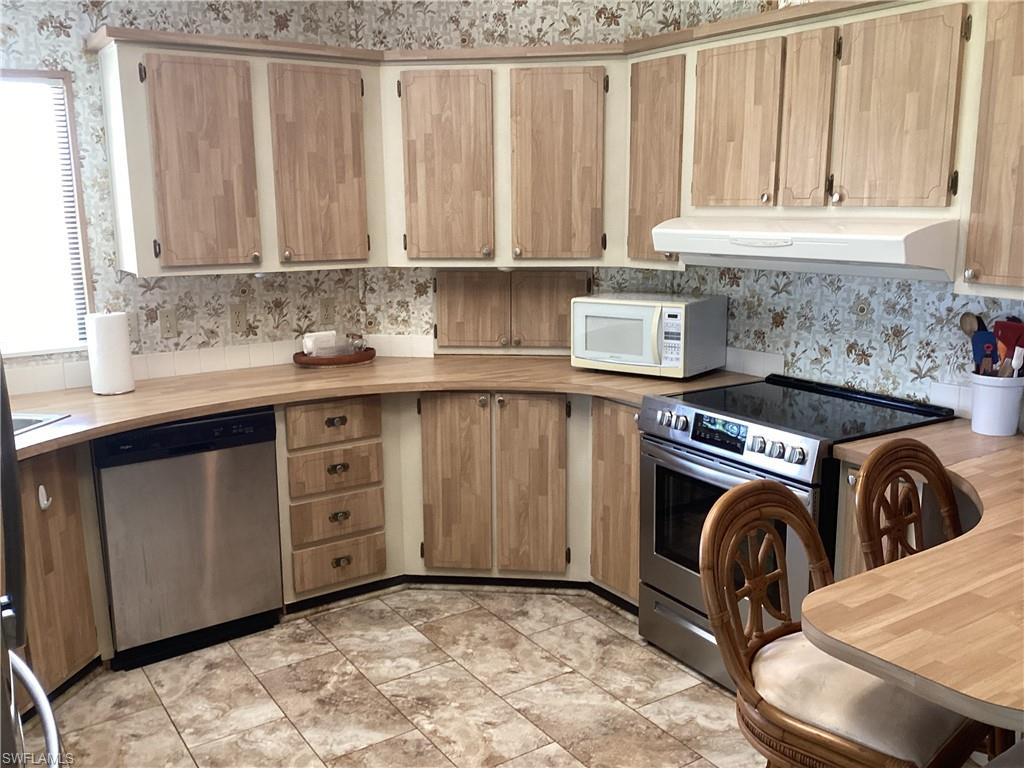 109 Calais CT