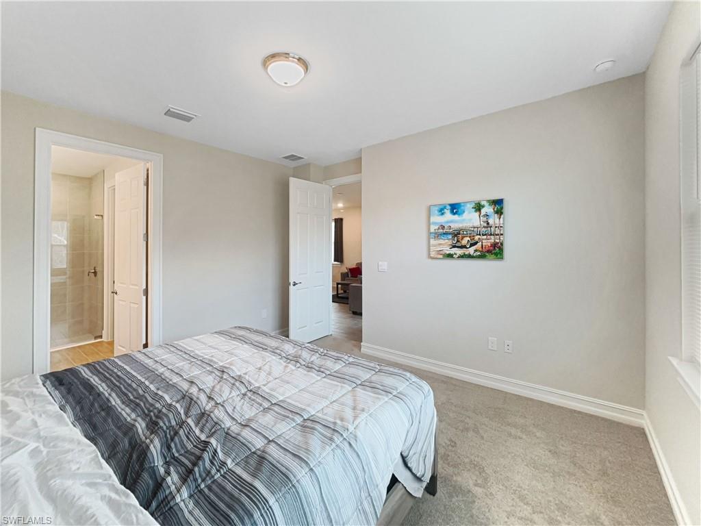 1006 Enbrook LOOP