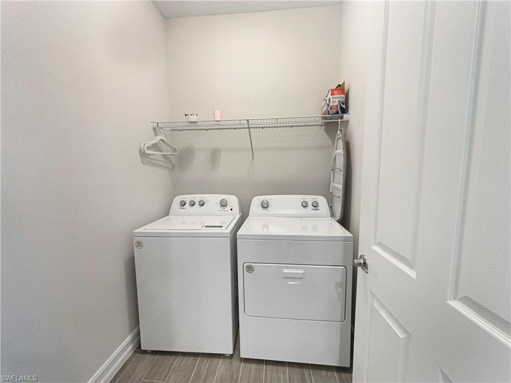 1006 Enbrook LOOP