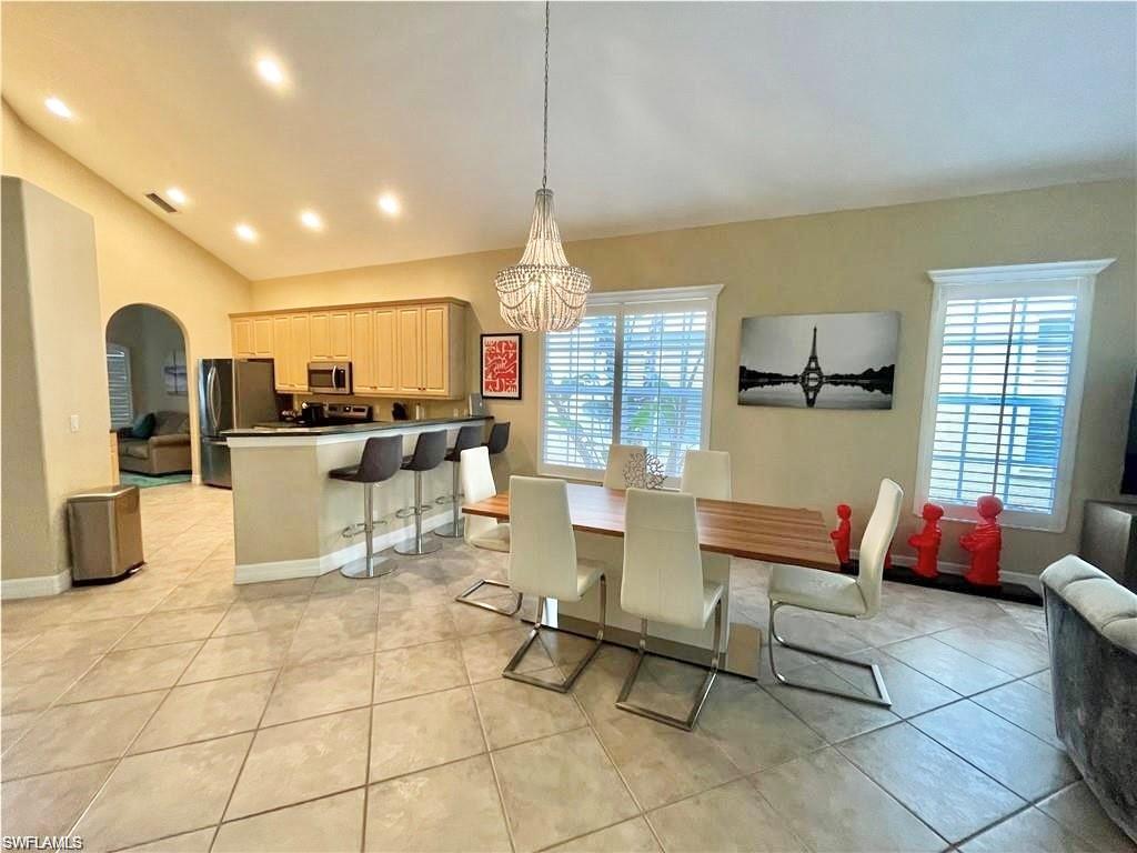 6047 Shallows WAY