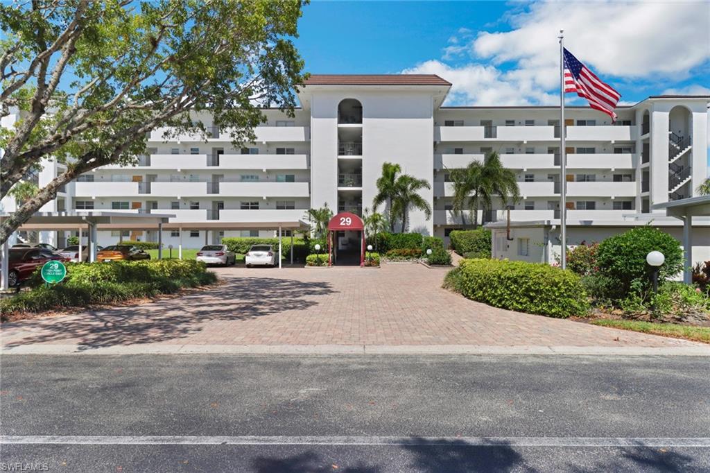 29 High Point CIR E # 202