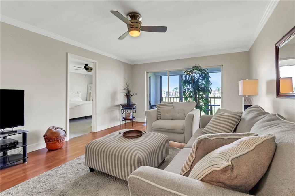 29 High Point CIR E # 202