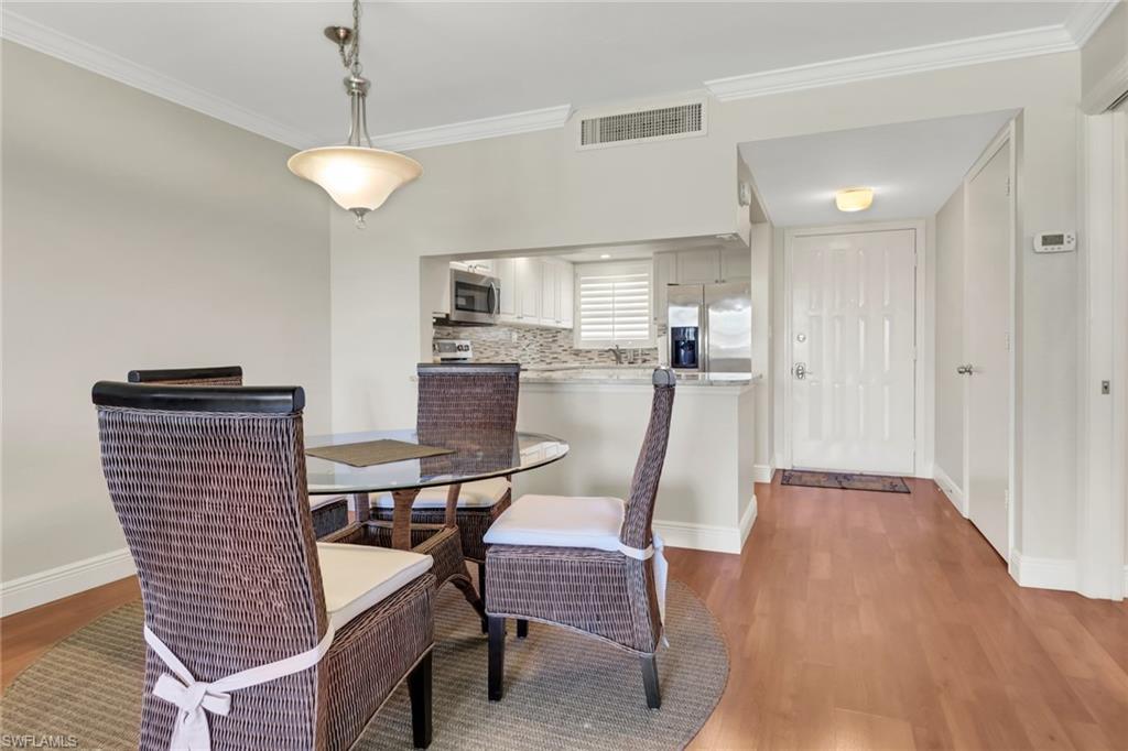 29 High Point CIR E # 202