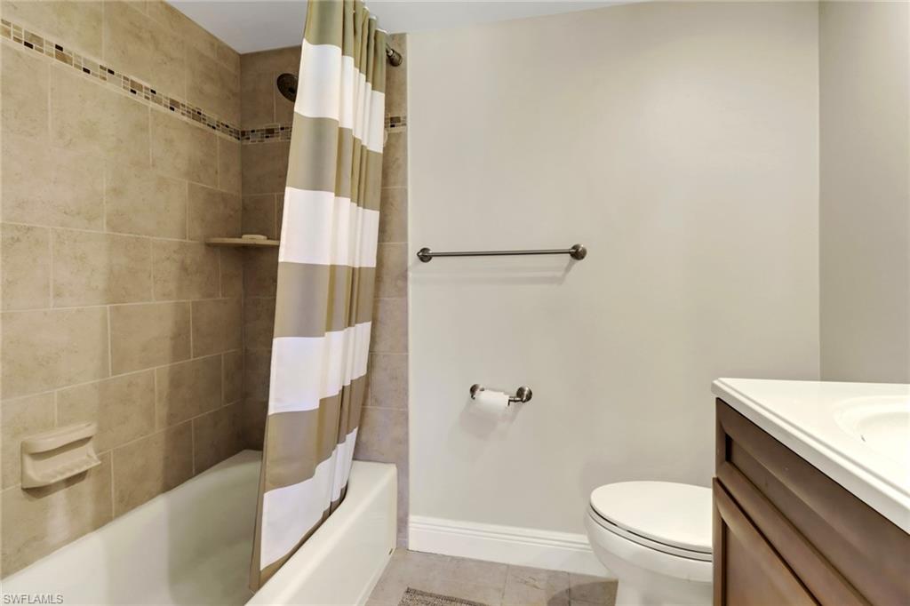 29 High Point CIR E # 202