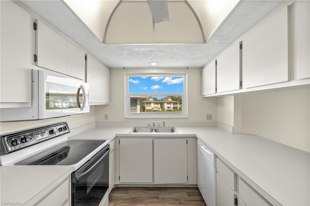 103 Georgetown BLVD # 103