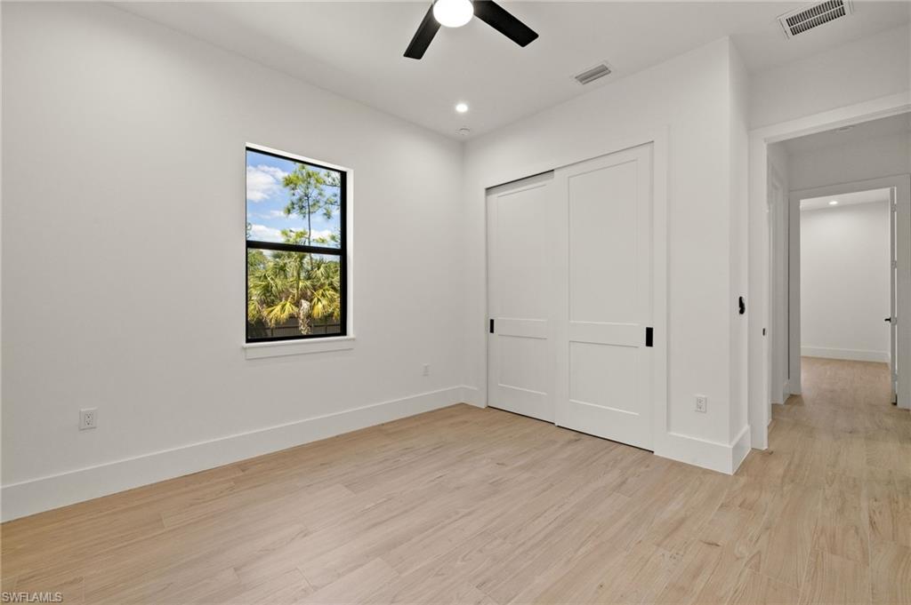 1587 Golden Gate BLVD W