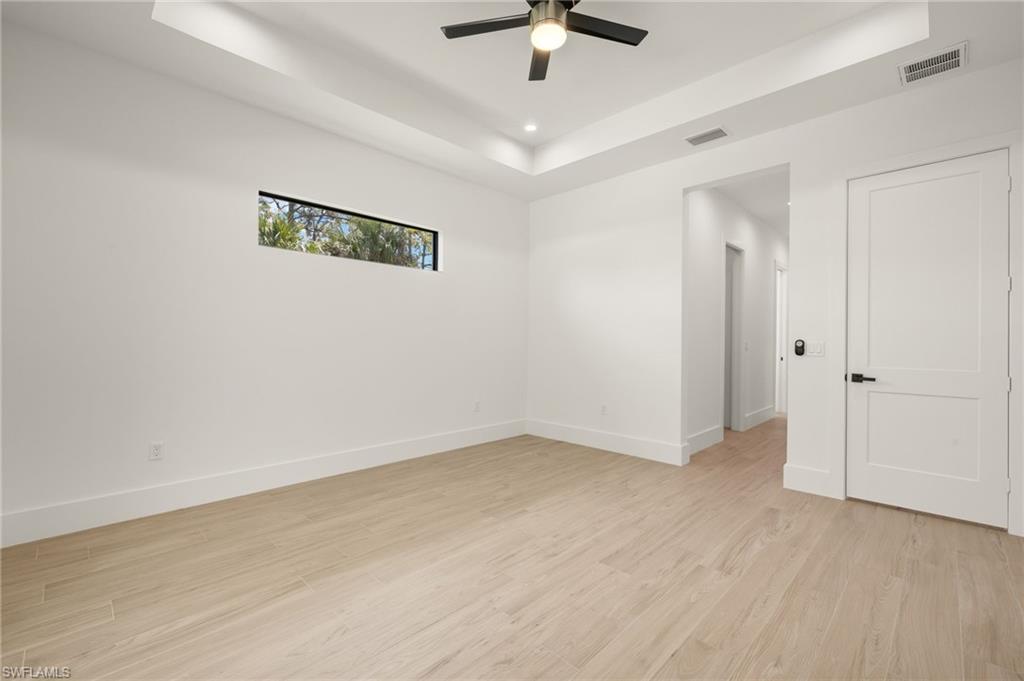 1587 Golden Gate BLVD W
