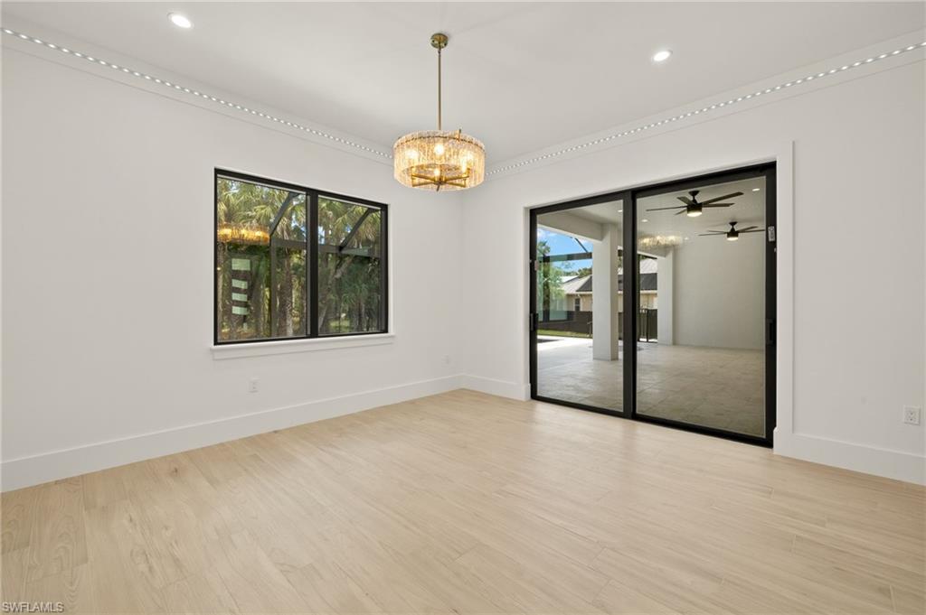 1587 Golden Gate BLVD W