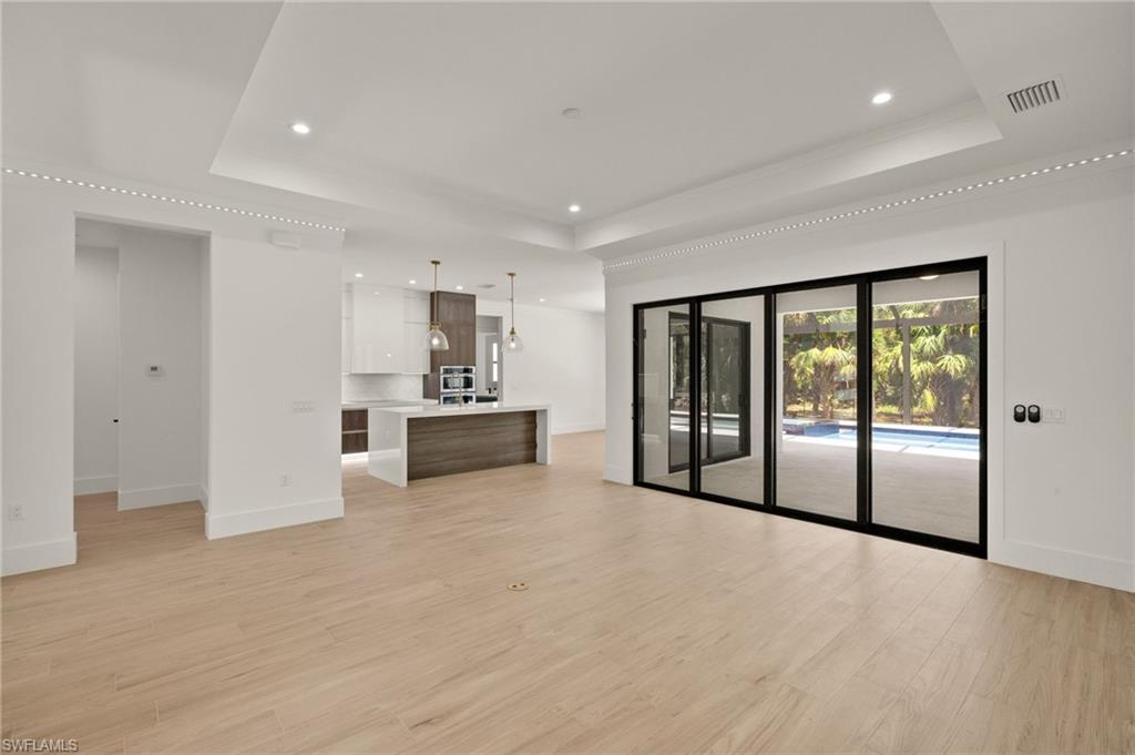 1587 Golden Gate BLVD W