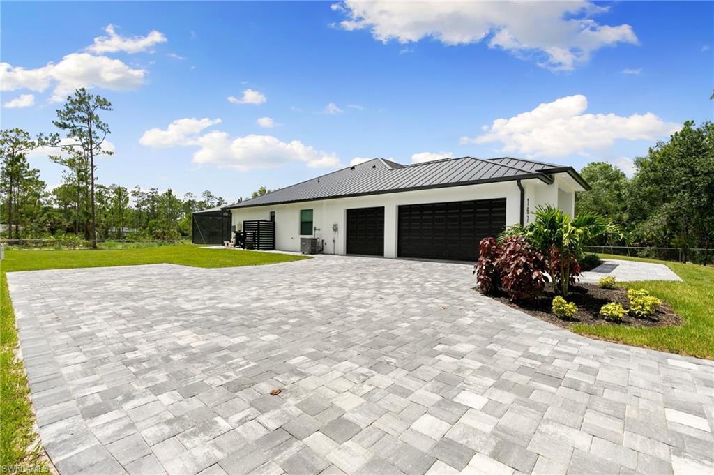 167 Everglades BLVD N
