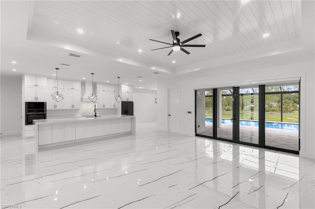 167 Everglades BLVD N