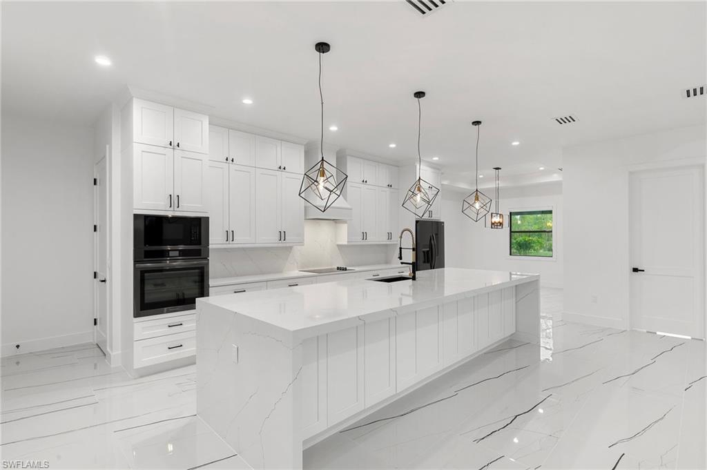 167 Everglades BLVD N