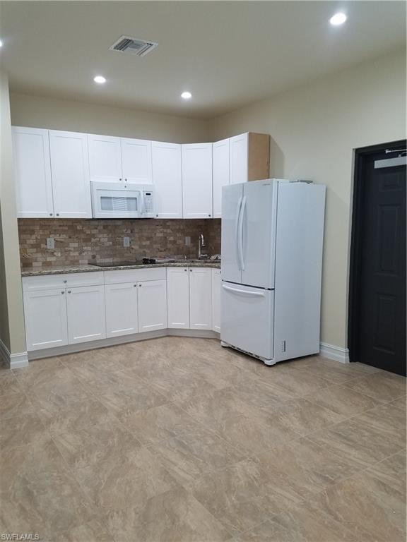 5301 Coronado PKWY