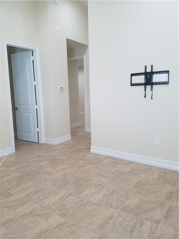 5301 Coronado PKWY