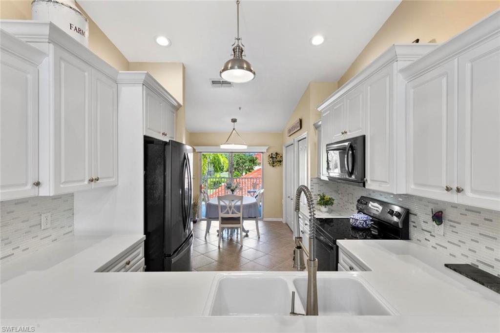 2860 Cypress Trace CIR # 1823