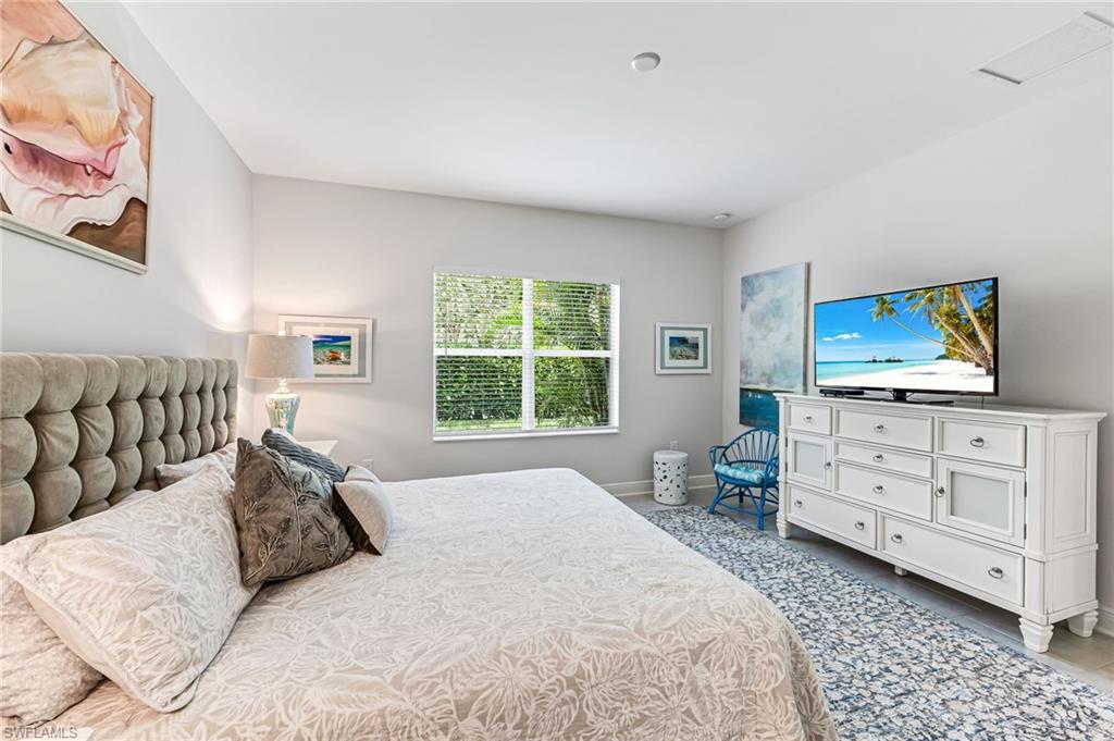 2135 Marquesa CIR