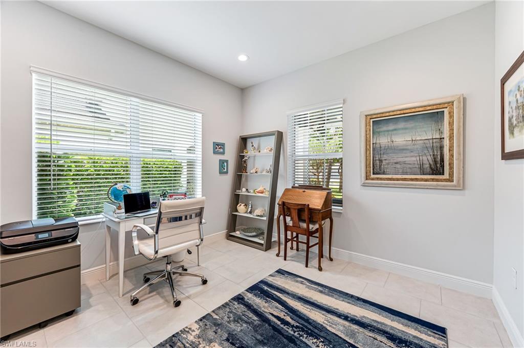 2135 Marquesa CIR