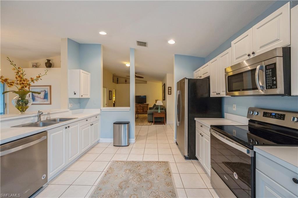 400 Diamond CIR # 402