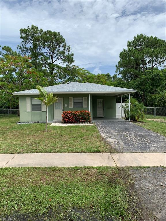 2913 Poinciana DR