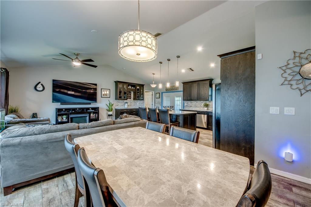 617 SW 4th TER