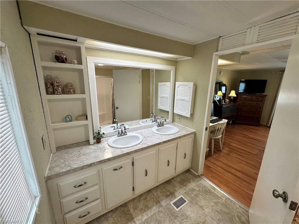 220 Pine Key LN # 209