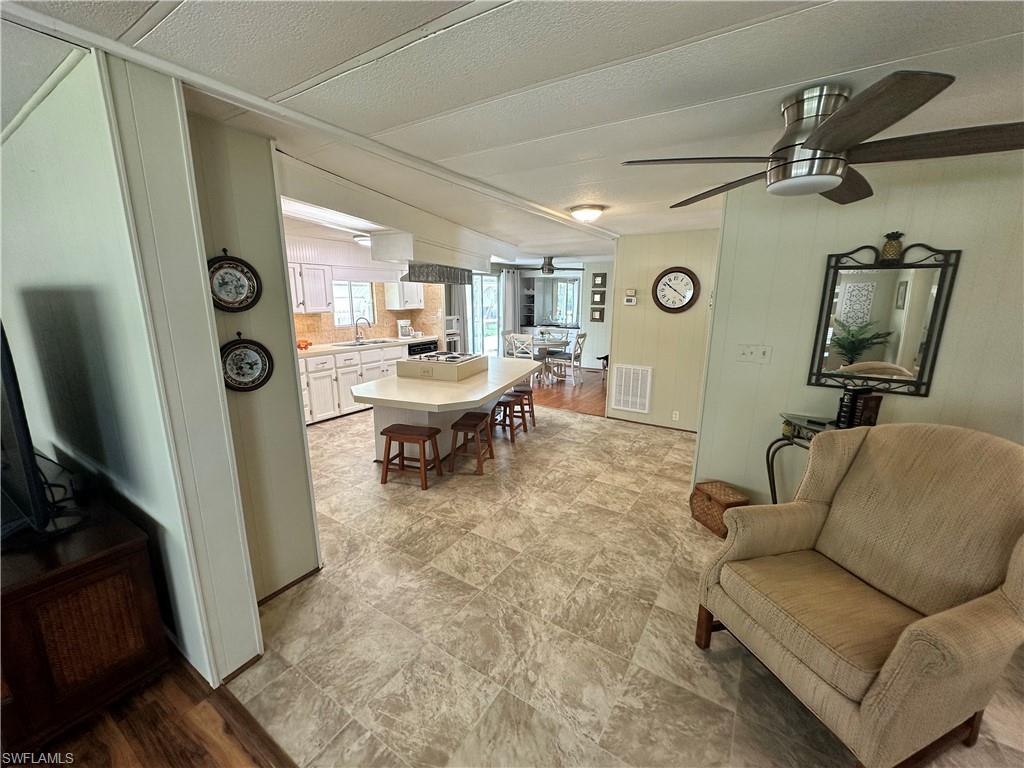 220 Pine Key LN # 209