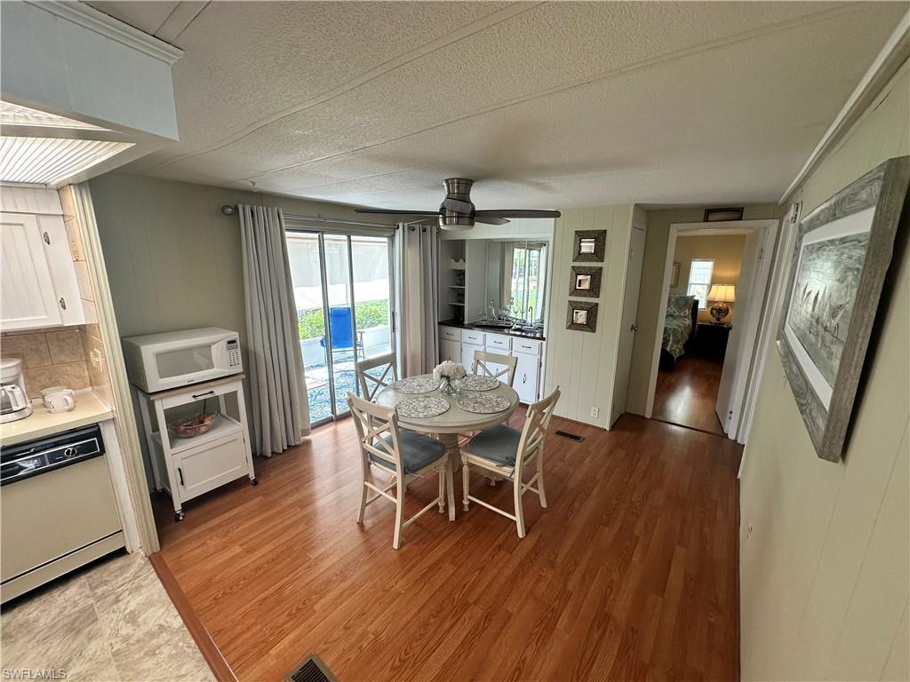 220 Pine Key LN # 209