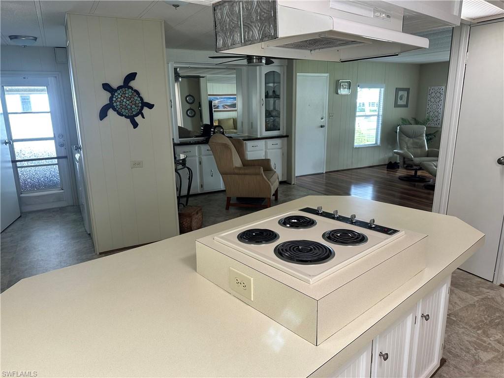 220 Pine Key LN # 209